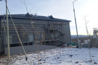 В селе Хонуу Момского района Якутии возводят современную больницу с поликлиникой / ЯСИА  Момский Республика Саха (Якутия)