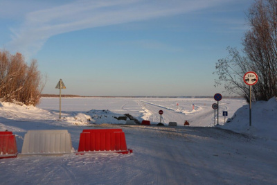 Готовность ледовой переправы Хатассы — Павловск составила 90% / ЯСИА   