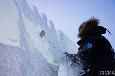 В Якутске стартовал основной этап конкурса ледовых скульптур «Бриллианты Якутии» / Николай Борисов   