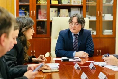 Первый вице-премьер Якутии встретился с участниками Северного форума / ЯСИА   