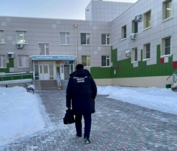 По факту получения травм малолетними воспитанниками социального учреждения возбуждено уголовное дело /    