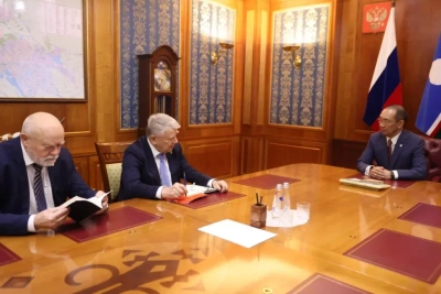 Айсен Николаев высоко оценил уровень сотрудничества Якутии с Сибирским отделением РАН / ЯСИА   