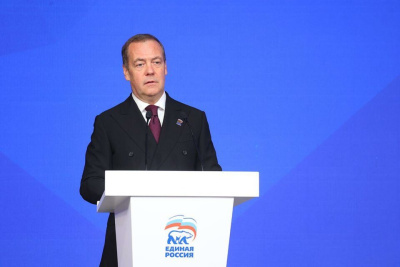 Дмитрий Медведев: «Работа муниципального депутата — особая ответственность и непростой вызов» / ЯСИА   