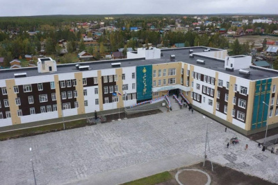 Новое здание получила лучшая сельская школа Якутии в Бердигестяхе / ЯСИА   