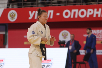 Карина Ефимова уступила на турнире Большого шлема олимпийской чемпионке / Дьулустаан Сергеев   