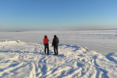 Выход наледи осложнил обустройство автозимника Хатассы — Нижний Бестях / ЯСИА   