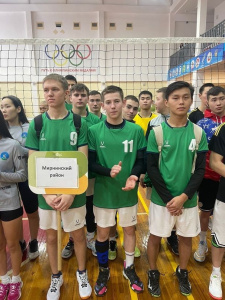 Наши волейболисты выехали в Намцы /    