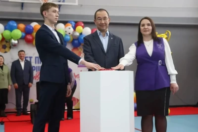 В Томмоте открыли после реконструкции школьный спортзал / ЯСИА   