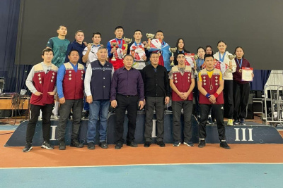 Сунтарский спортсмен стал чемпионом Якутии по национальному многоборью среди юниоров / Дьулустаан Сергеев   