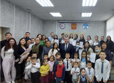 В Якутии 360 молодых семей улучшили свои жилищные условия с помощью господдержки / ЯСИА   Республика Саха (Якутия)