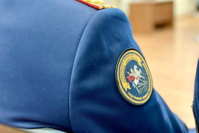 В Усть-Майском районе электромонтер упал вместе со столбом, на котором работал, и погиб / ЯСИА   