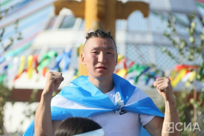 «Почувствовать дух соревнований»: чемпион Игр Дыгына Алексей Уваровский дебютирует на Sakha arena / Дьулустаан Сергеев   