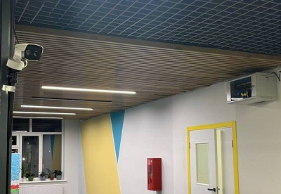 Генподрядчиком Бердигестяхской школы устранены причины падения потолка / Мария Архипова   