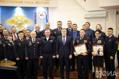 Кирилл Бычков поздравил участковых уполномоченных полиции Якутии со 100-летием подразделения / ЯСИА   