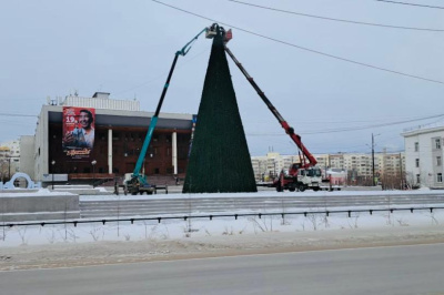 Главная новогодняя елка республики будет установлена на площади Дружбы в Якутске / Мария Архипова Якутск Якутск Республика Саха (Якутия)