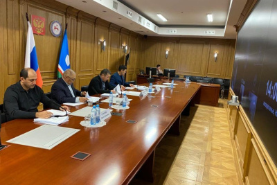 В Якутии планируют ввести 101 многоквартирный дом для переселенцев из аварийного жилья до конца года / ЯСИА   Республика Саха (Якутия)