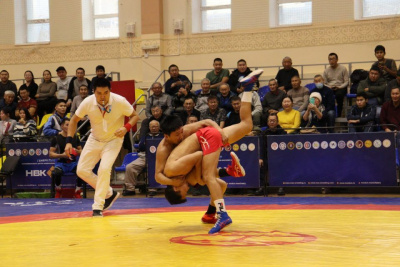 Стали известны имена лучших хапсагаистов турнира памяти Николая Давыдова в Якутске / Дьулустаан Сергеев Якутск Якутск Республика Саха (Якутия)