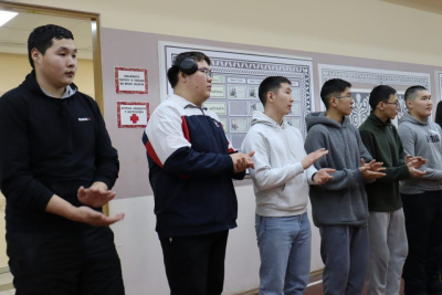 Сборную Якутии проводили на первенство России по мас-рестлингу / Дьулустаан Сергеев   