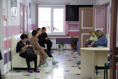 Комплексное медобследование прошли многодетные матери Якутии / ЯСИА   