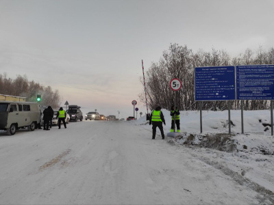 Грузоподъемность на переправе Хатассы — Павловск увеличат в первой декаде декабря / ЯСИА   