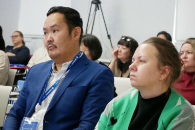 В Якутске провели стратегическую сессию для предпринимателей / Дьулустаан Сергеев   