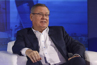 ВТБ планирует направить на дивиденды до 50% от чистой прибыли за 2025 год / ЯСИА   