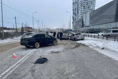 Массовое ДТП произошло в Якутске на Вилюйском тракте / ЯСИА Якутск Якутск Республика Саха (Якутия)