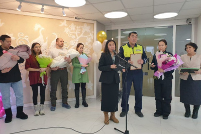 Акушерско-гинекологический корпус Хангаласского района отметил 25-летний юбилей / ЯСИА   