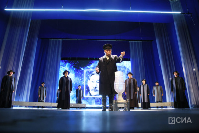 В Якутске отметили лучших поэтов и писателей республики / Нарыйа Пахомова   