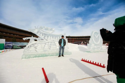 На курорте Сбера «Манжерок» открылся променад «Ледовые скульптуры» / ЯСИА   