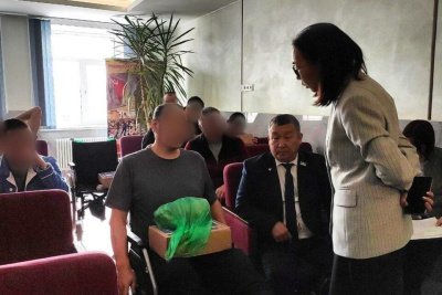 Дмитрий Садовников навестил бойцов-якутян в Хабаровском военном госпитале / ЯСИА   