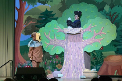 В Вилюйске состоялась премьера спектакля по сказкам Ивана Гоголева-Кындыл / ЯСИА   