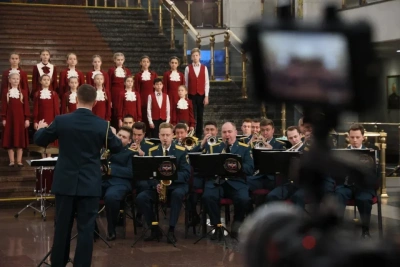 Ко Дню Героев Отечества создан памятный видеоклип на песню «Нежность» / ЯСИА   