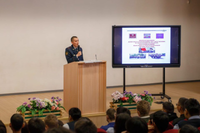 Школьникам из Якутска рассказали о службе в уголовно-исполнительной системе / ЯСИА Якутск Якутск Республика Саха (Якутия)