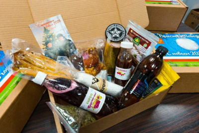 Бойцам СВО из Якутии отправили 20 тонн праздничных продуктовых наборов / ЯСИА   