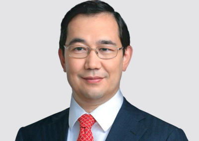 Айсен Николаев: «Высший закон страны утверждает принципы равноправия многонационального народа» / ЯСИА   