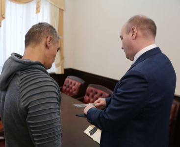 Клинок для зенитчика /    