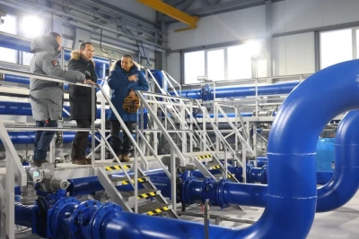 Айсен Николаев проверил готовность крупнейшего водоузла в Якутске / ЯСИА Якутск Якутск Республика Саха (Якутия)