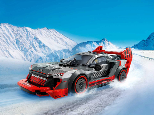 Speed Champions 76921 Конструктор Гоночный автомобиль Audi S1 ​​e-tron quattro