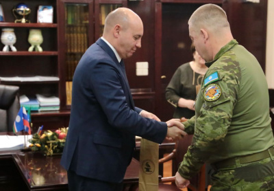 Пять клинков для бойцов /    