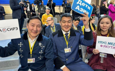 Чокуур Гаврильев рассказал, как журналисты пытались привлечь внимание Путина на пресс-конференции / ЯСИА   