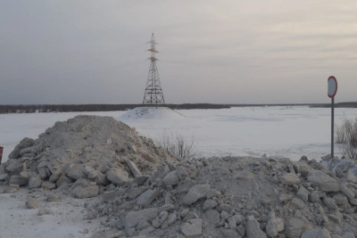 Несанкционированные выезды к реке Лене со стороны Якутска заблокировали / ЯСИА Якутск Якутск Республика Саха (Якутия)