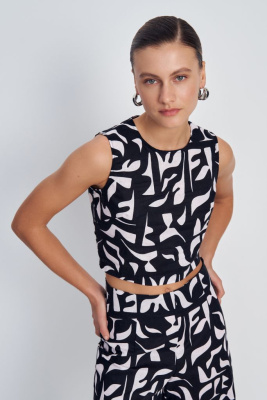 Топ с принтом укороченный