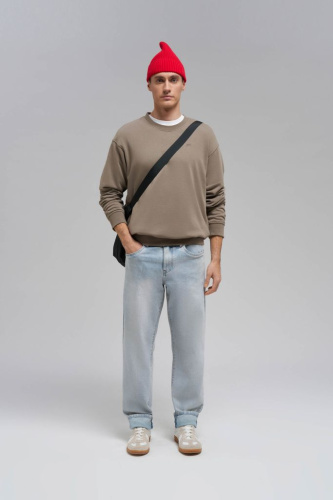 Джинсы tapered fit мужские