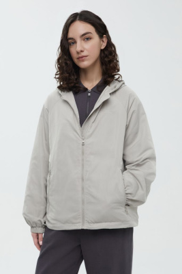 Ветровка прямого кроя с капюшоном