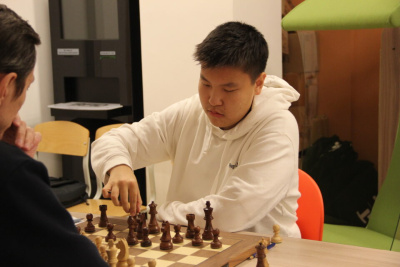 Школьник Альберт Постников стал чемпионом Якутии по шахматам / ЯСИА   
