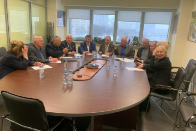 План мероприятий празднования 50-летия БАМа обсудили на заседании cовета «Бамовское содружество» / ЯСИА Алдан Алданский Республика Саха (Якутия)