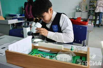 Победители школьных всероссийских олимпиад будут получать в Якутии по 500 тысяч рублей / Николай Борисов   Республика Саха (Якутия)