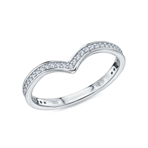 Серебряное кольцо с фианитами