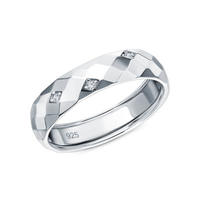 Серебряное кольцо с фианитами